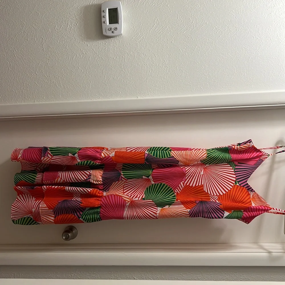 Shell dress - Picture 2 of 2